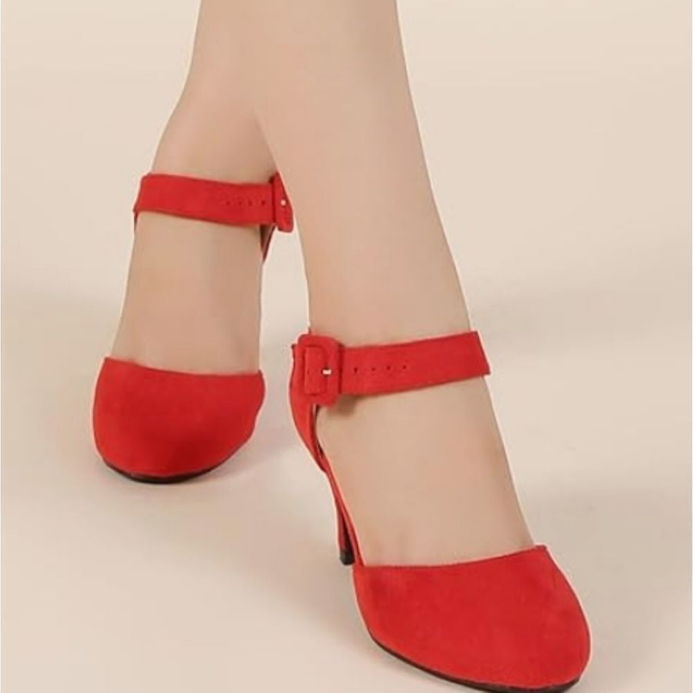 BRAND NEW IMPO ANKLE STRAP CLOSED TOE ROUND-TOE PUMP